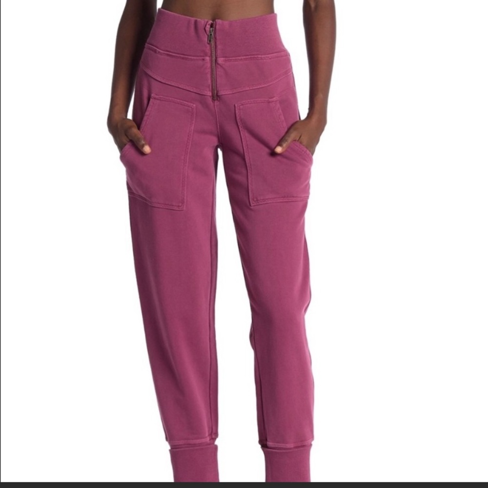 Free People Movement “On the Road”